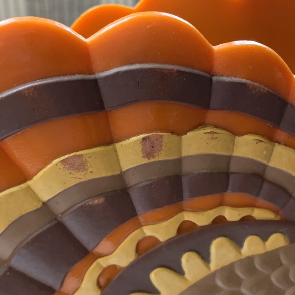 Vintage Plastic Thanksgiving Turkey Napkin Holder - Picture 8 of 16